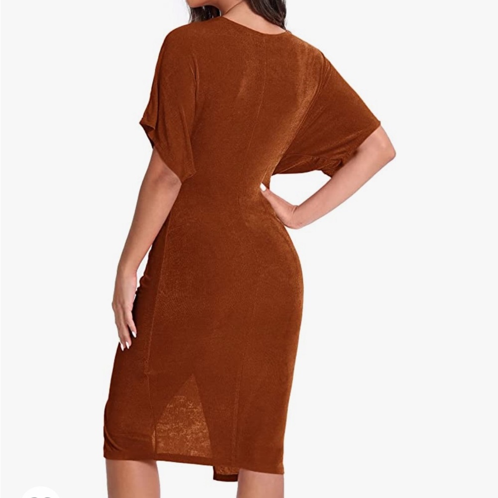 NWT never worn size L Stretchy brown midi dress with front slit and front twist - Picture 3 of 8
